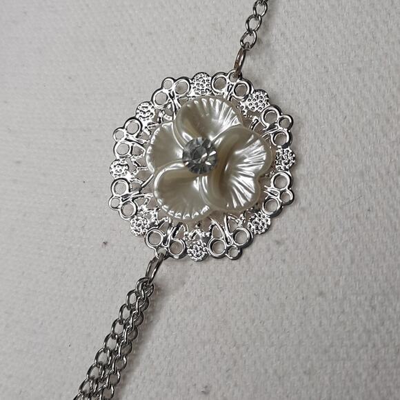 Multi-layer Silver Chain Necklace w/ Faux Pearl and Floral Details - Picture 2 of 5